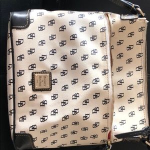 DOONEY & BOURKE 1975